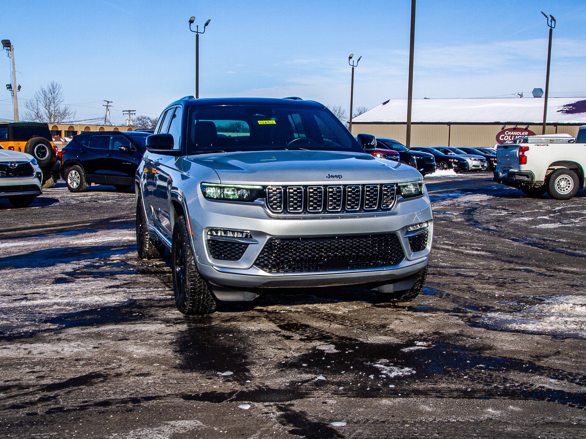 2022 Jeep Grand Cherokee Summit Reserve