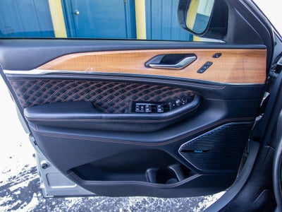 2022 Jeep Grand Cherokee Summit Reserve