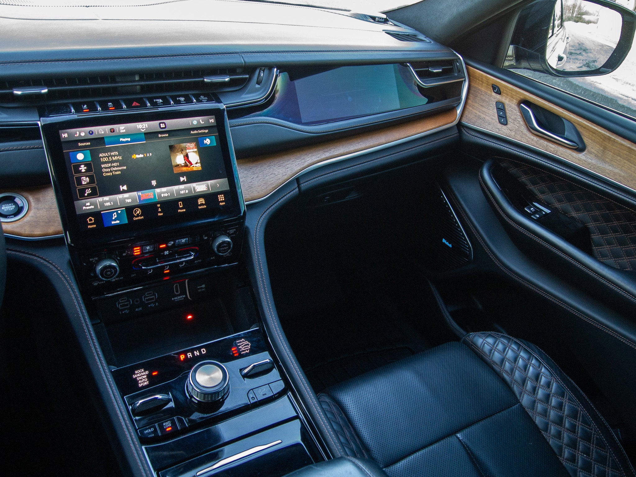 2022 Jeep Grand Cherokee Summit Reserve