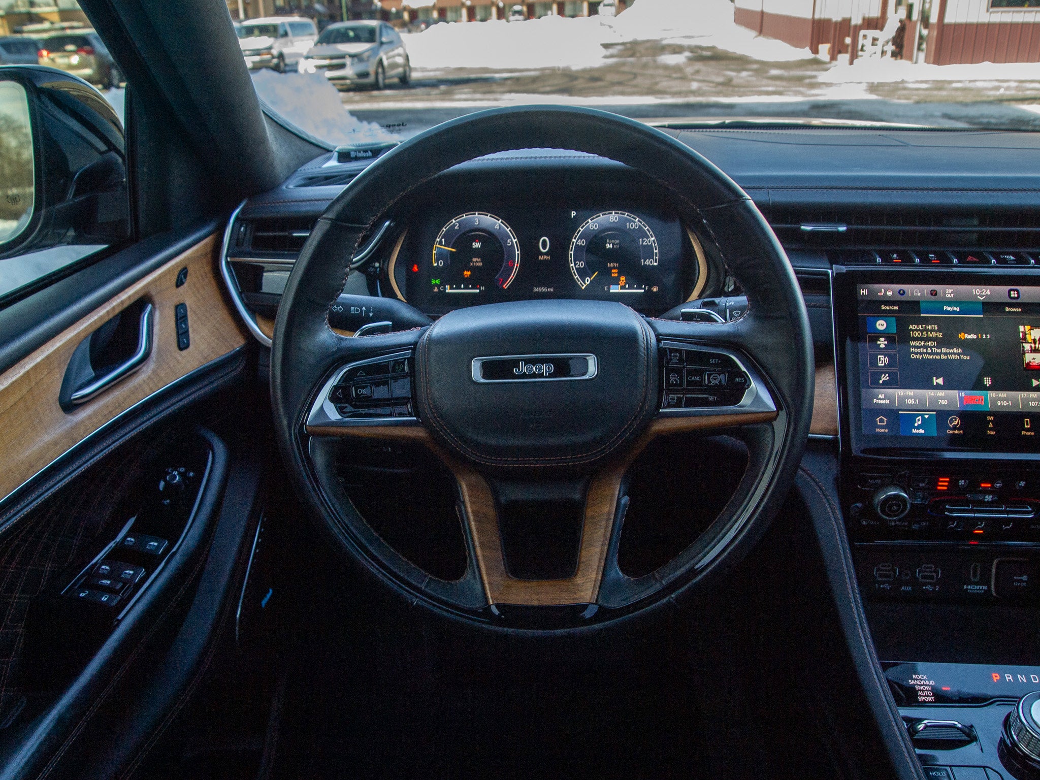 2022 Jeep Grand Cherokee Summit Reserve