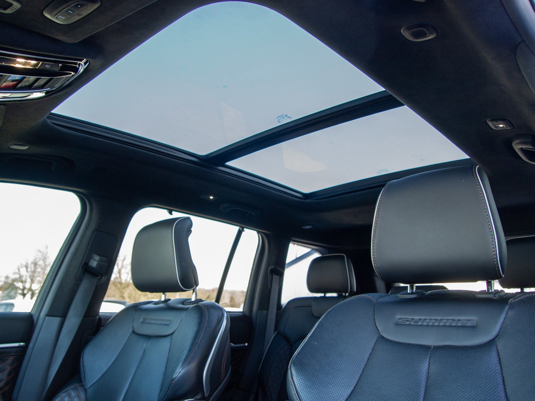 2022 Jeep Grand Cherokee Summit Reserve