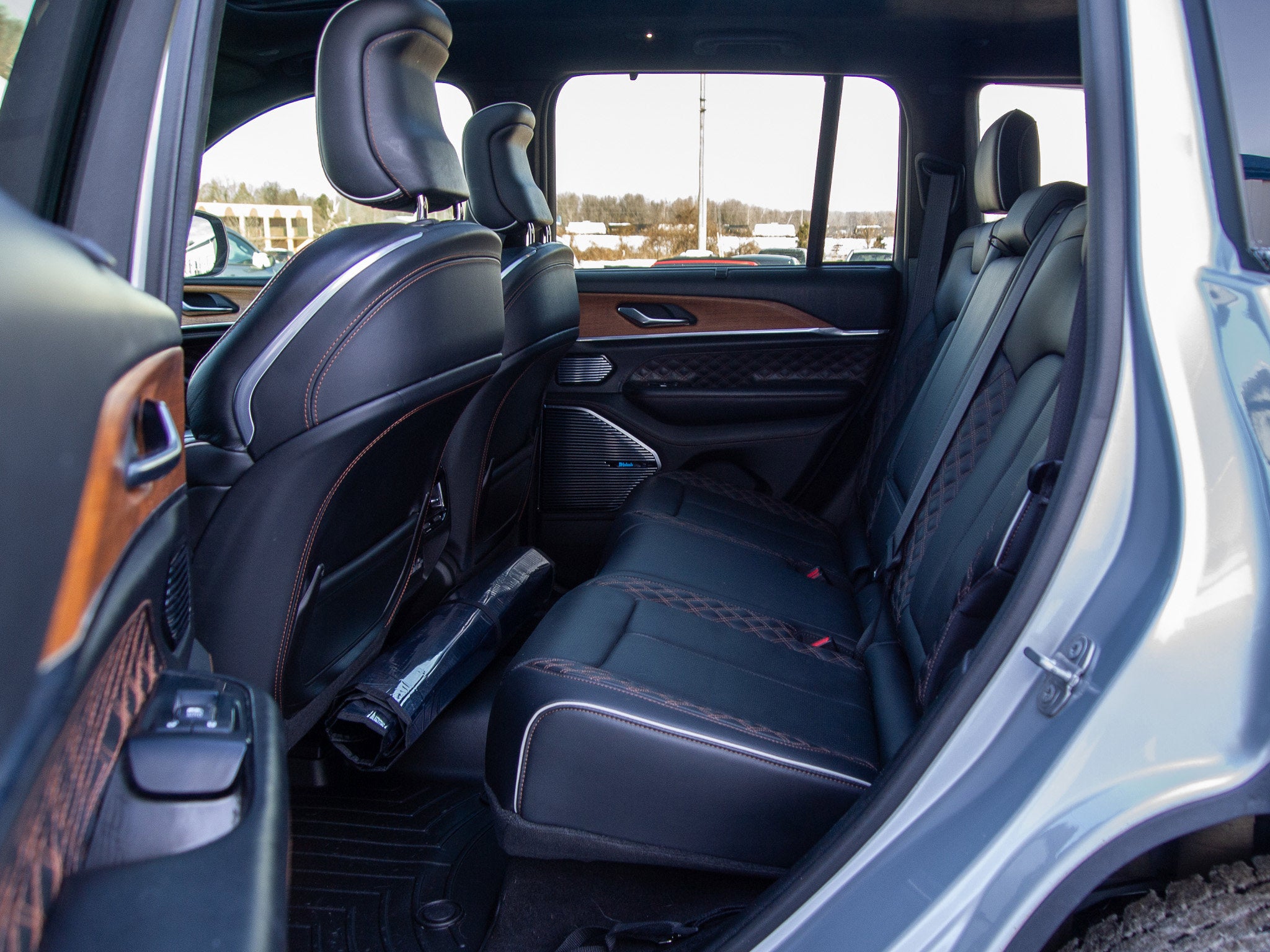 2022 Jeep Grand Cherokee Summit Reserve