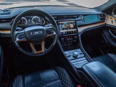 2022 Jeep Grand Cherokee Summit Reserve