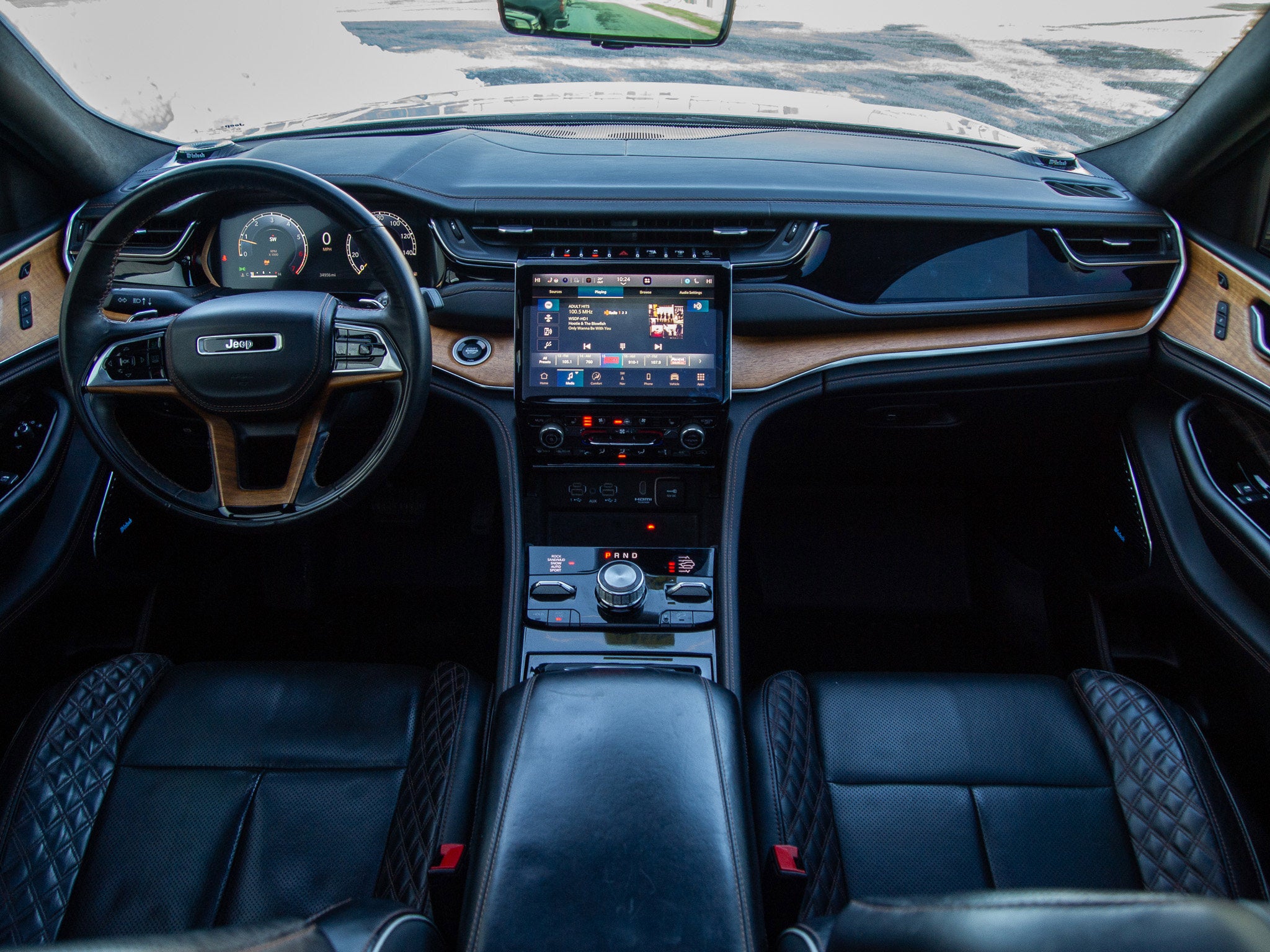 2022 Jeep Grand Cherokee Summit Reserve