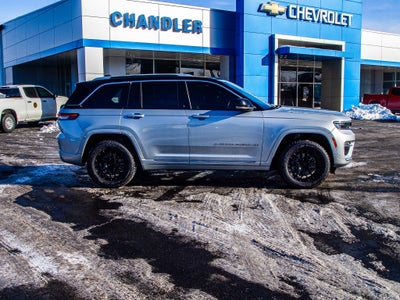 2022 Jeep Grand Cherokee Summit Reserve