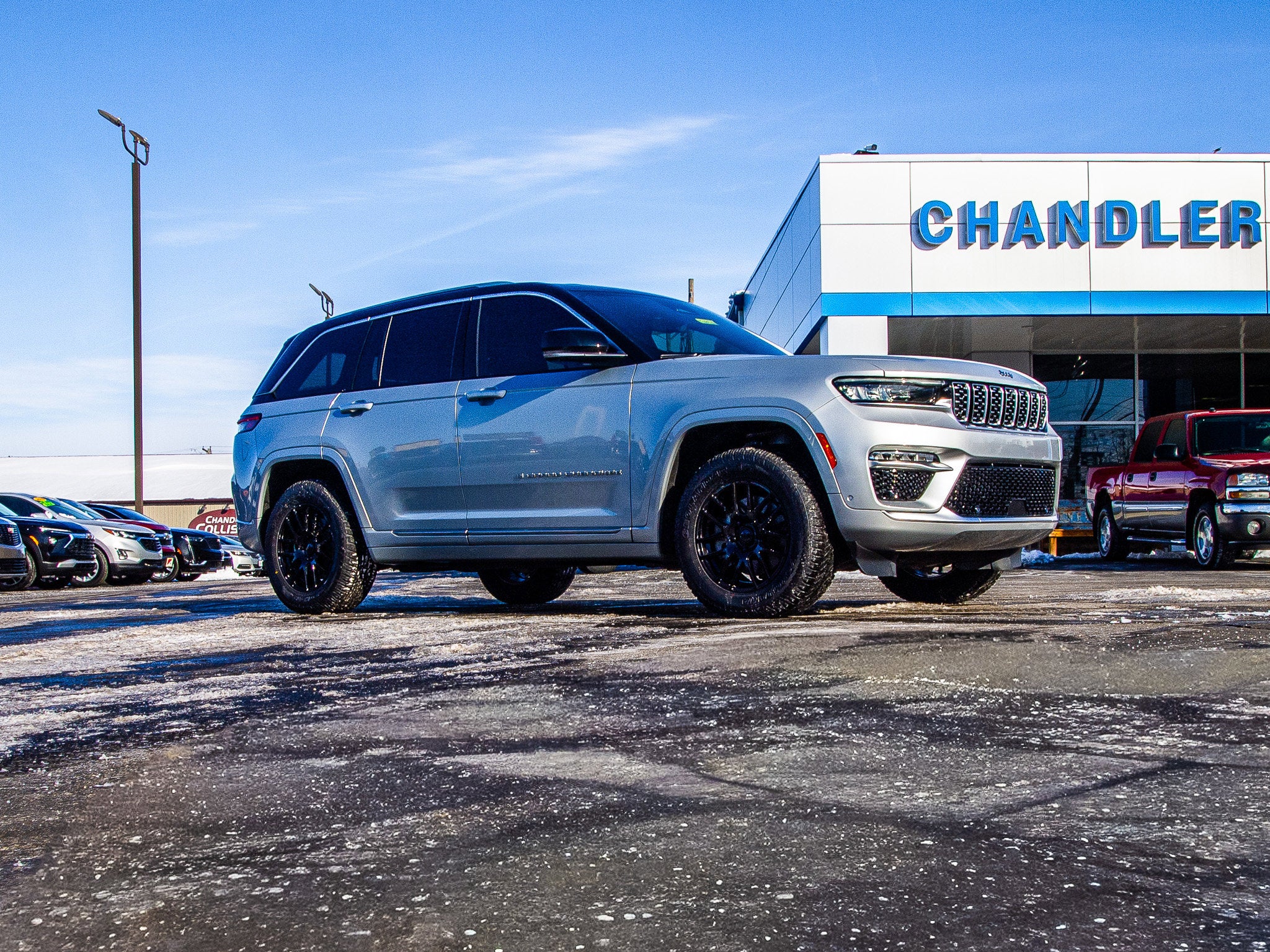 2022 Jeep Grand Cherokee Summit Reserve