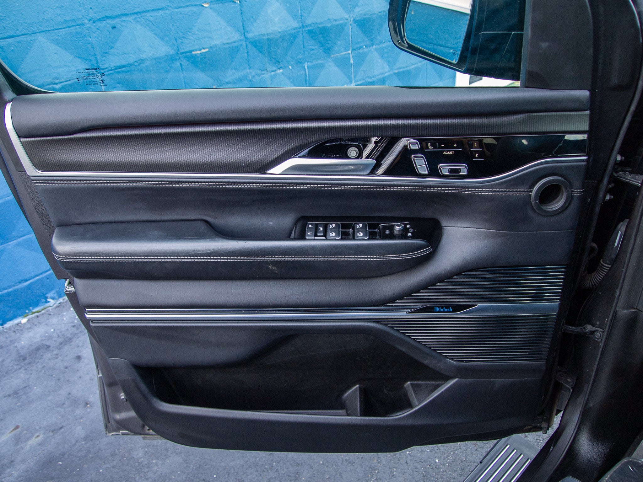 2024 Jeep Grand Wagoneer L Series II