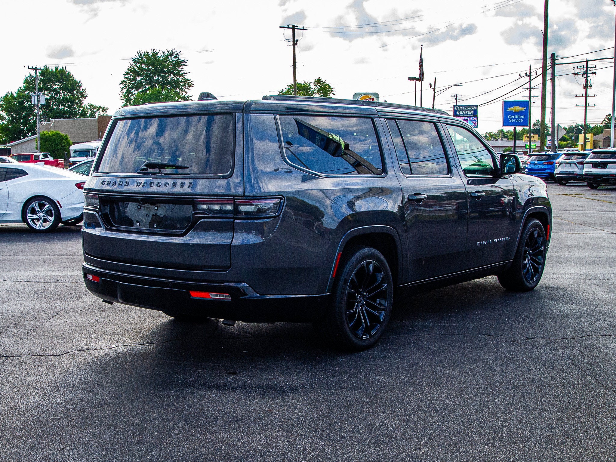 2024 Jeep Grand Wagoneer L Series II
