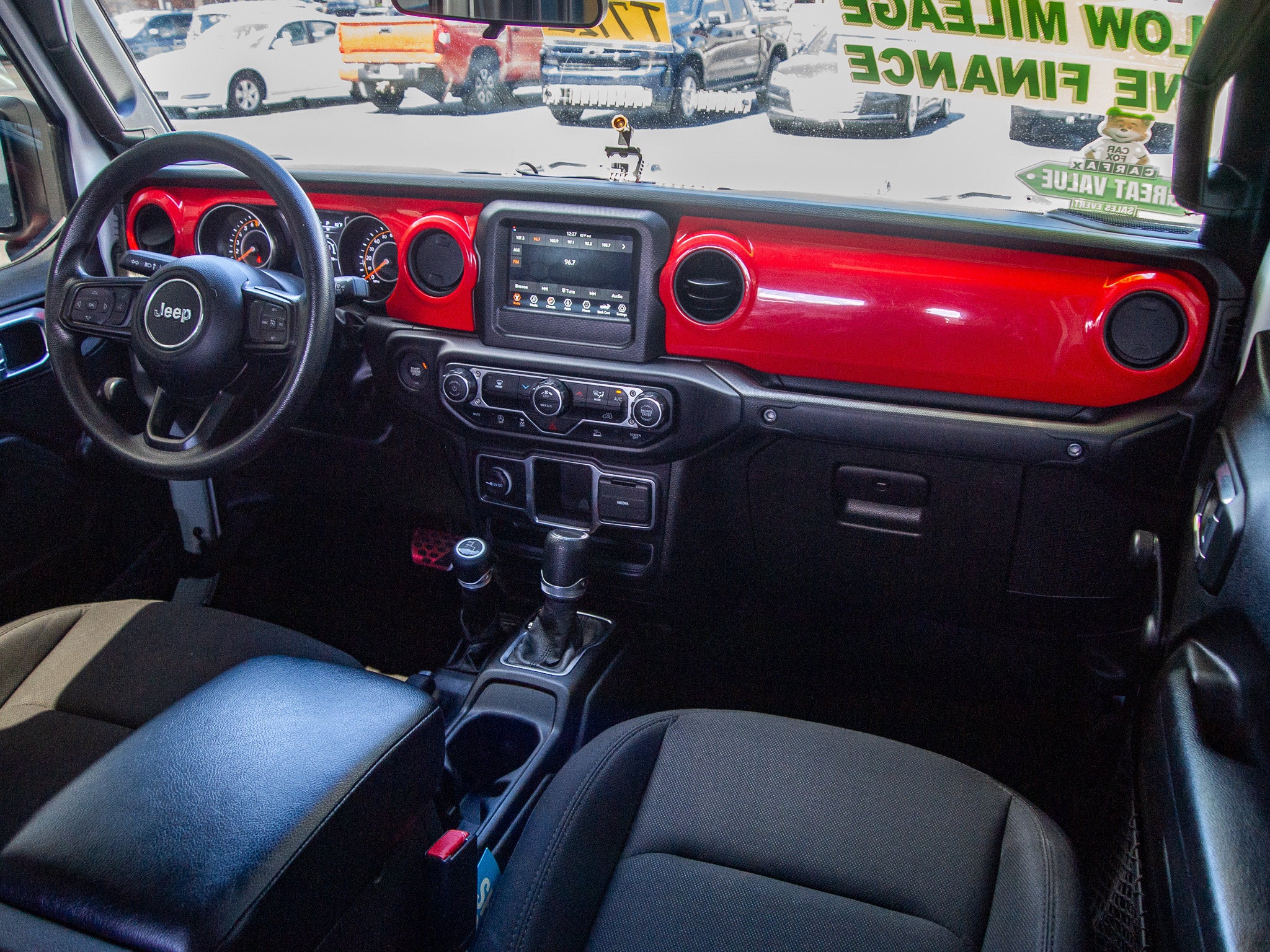 2023 Jeep Gladiator Sport