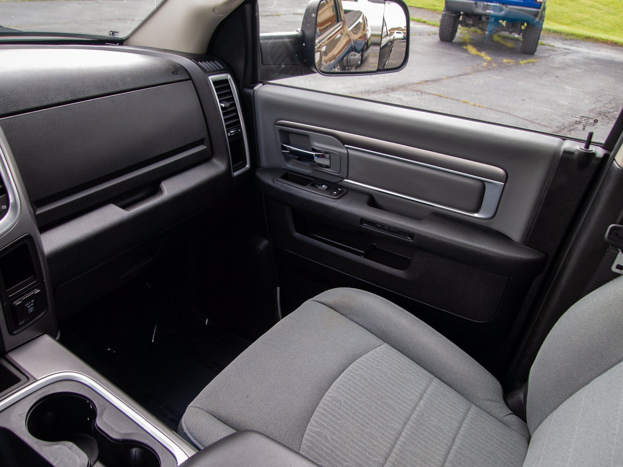 2023 RAM 1500 Classic SLT