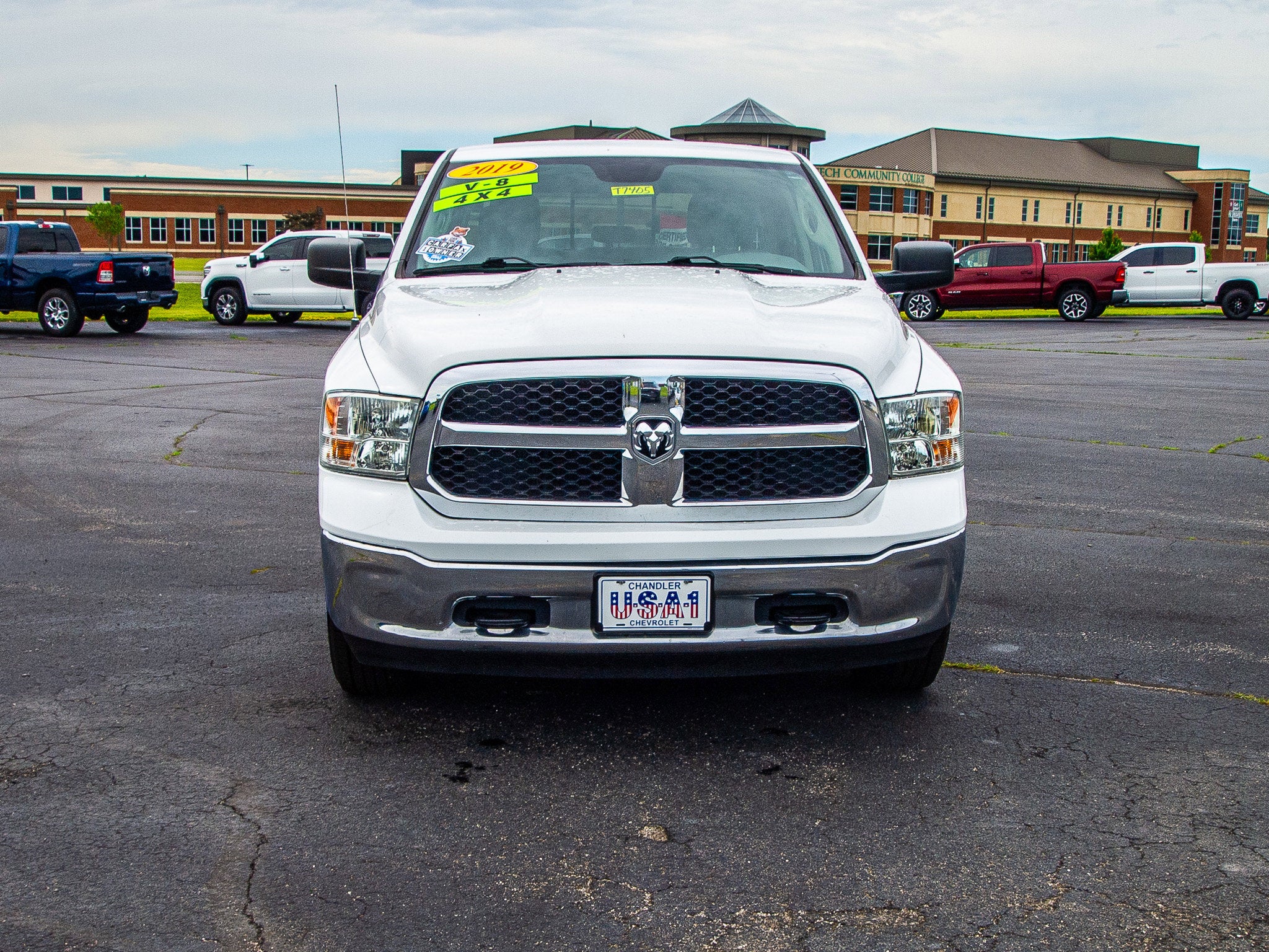 2019 RAM 1500 Classic SLT