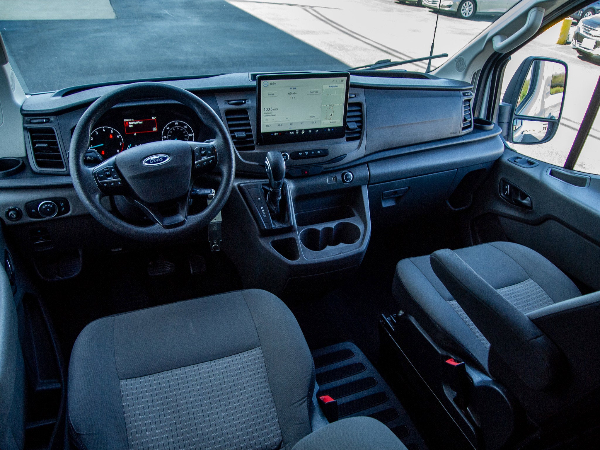 2022 Ford Transit Passenger Wagon XL