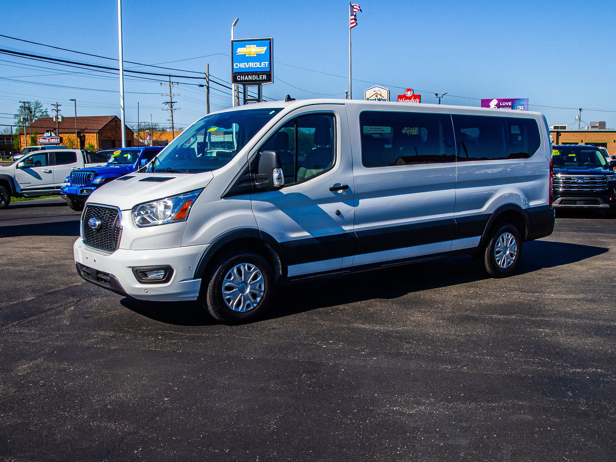 2022 Ford Transit Passenger Wagon XL