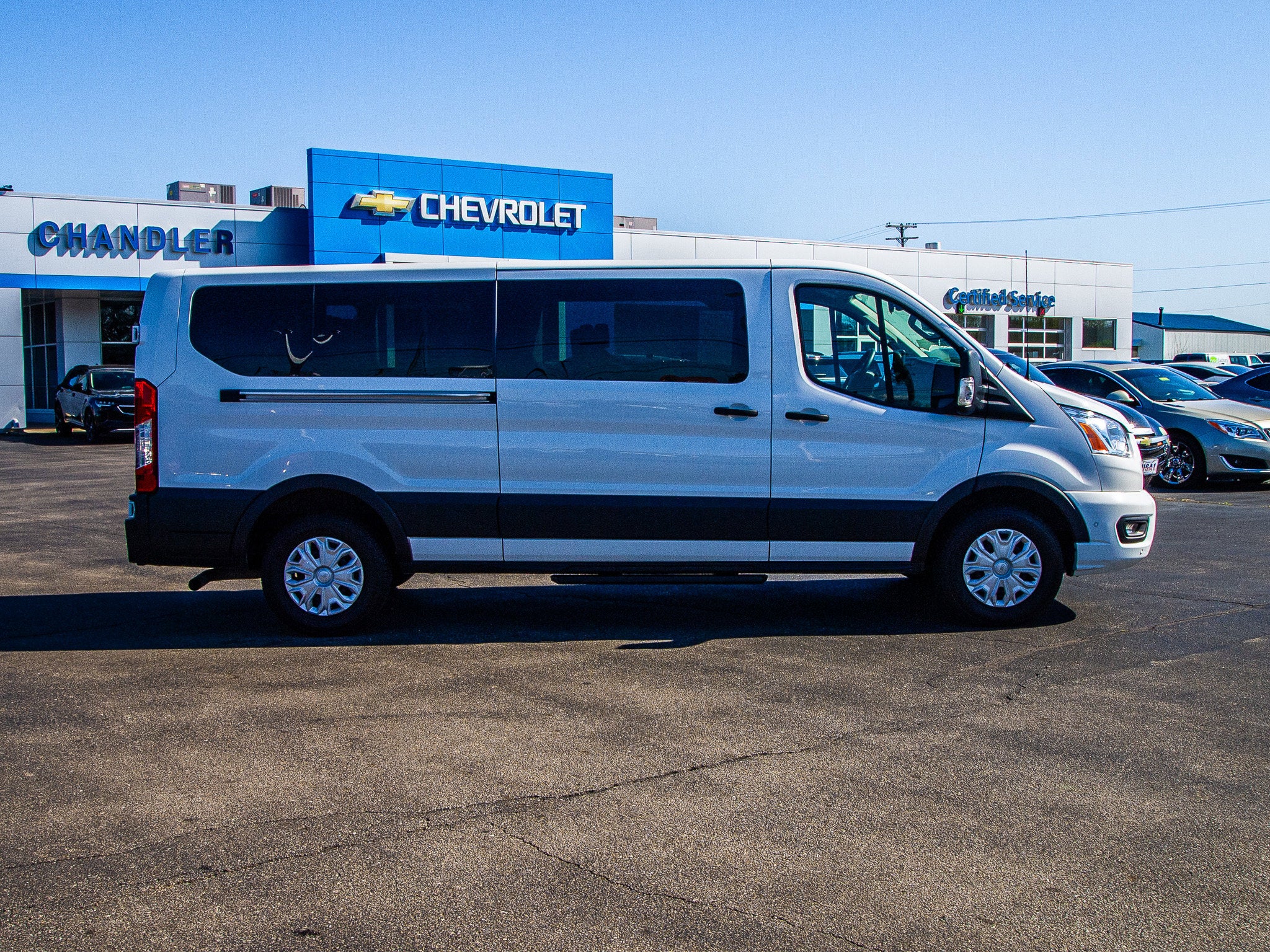 2022 Ford Transit Passenger Wagon XL