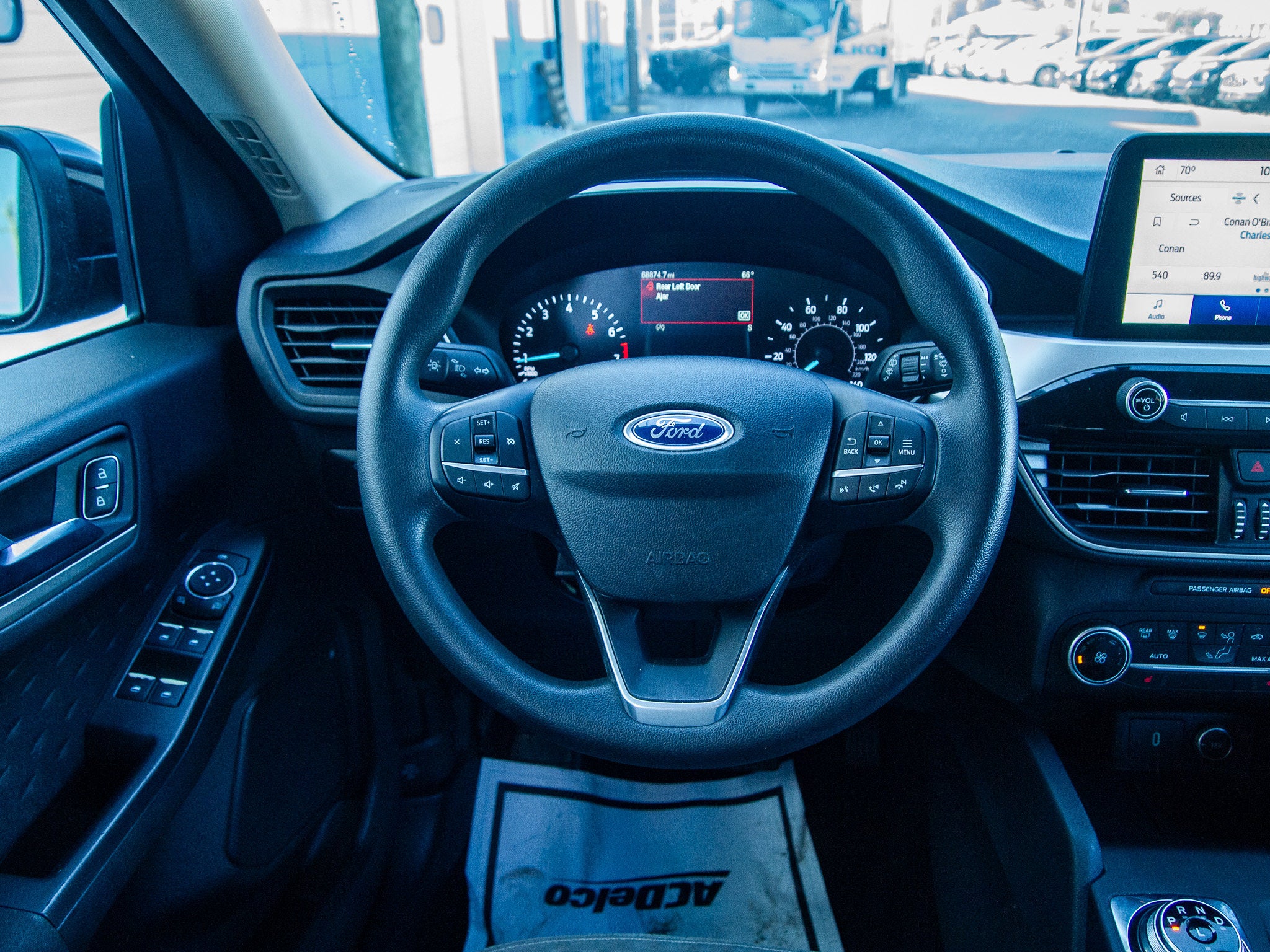 2020 Ford Escape SE