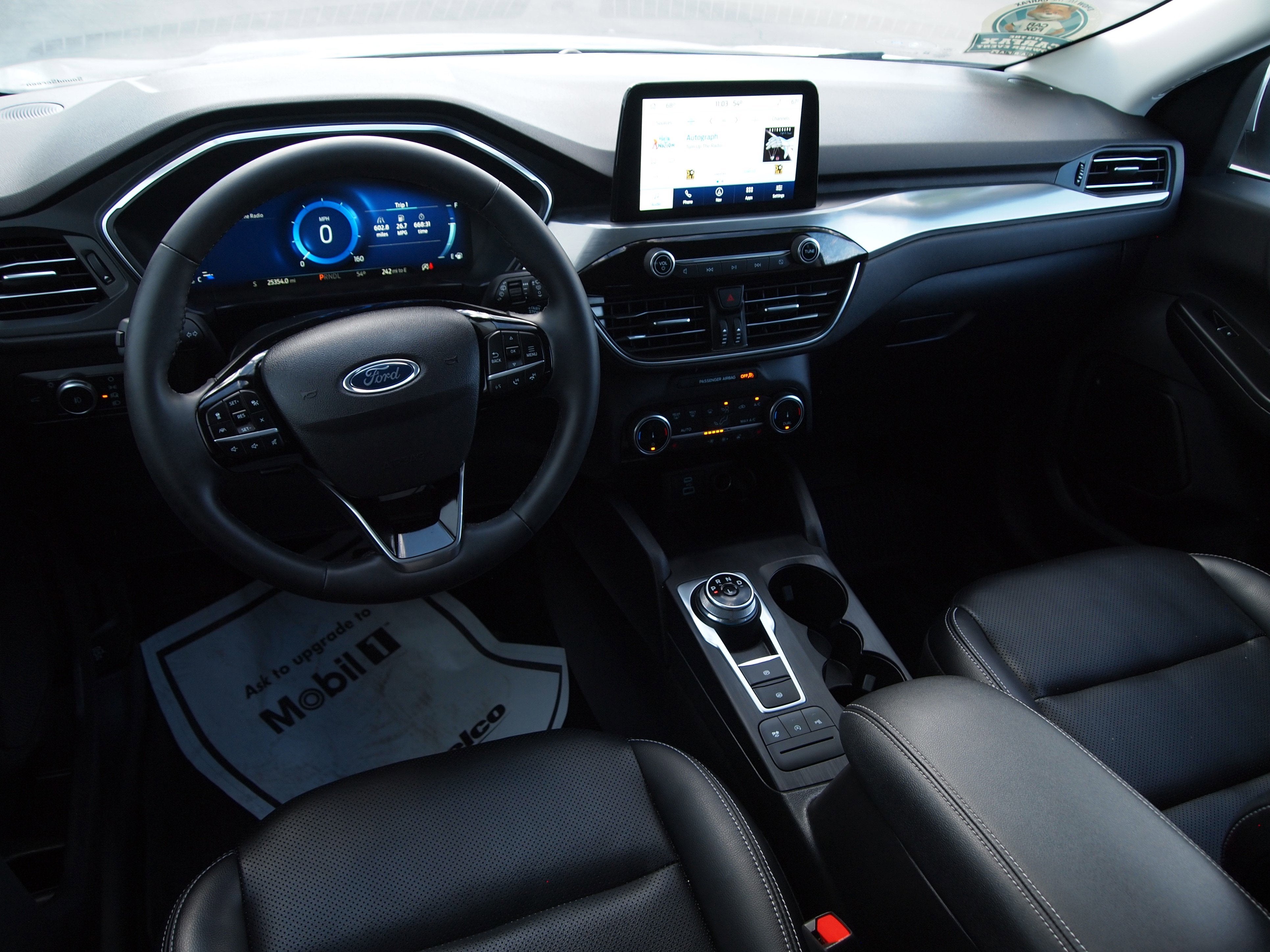 2022 Ford Escape Titanium