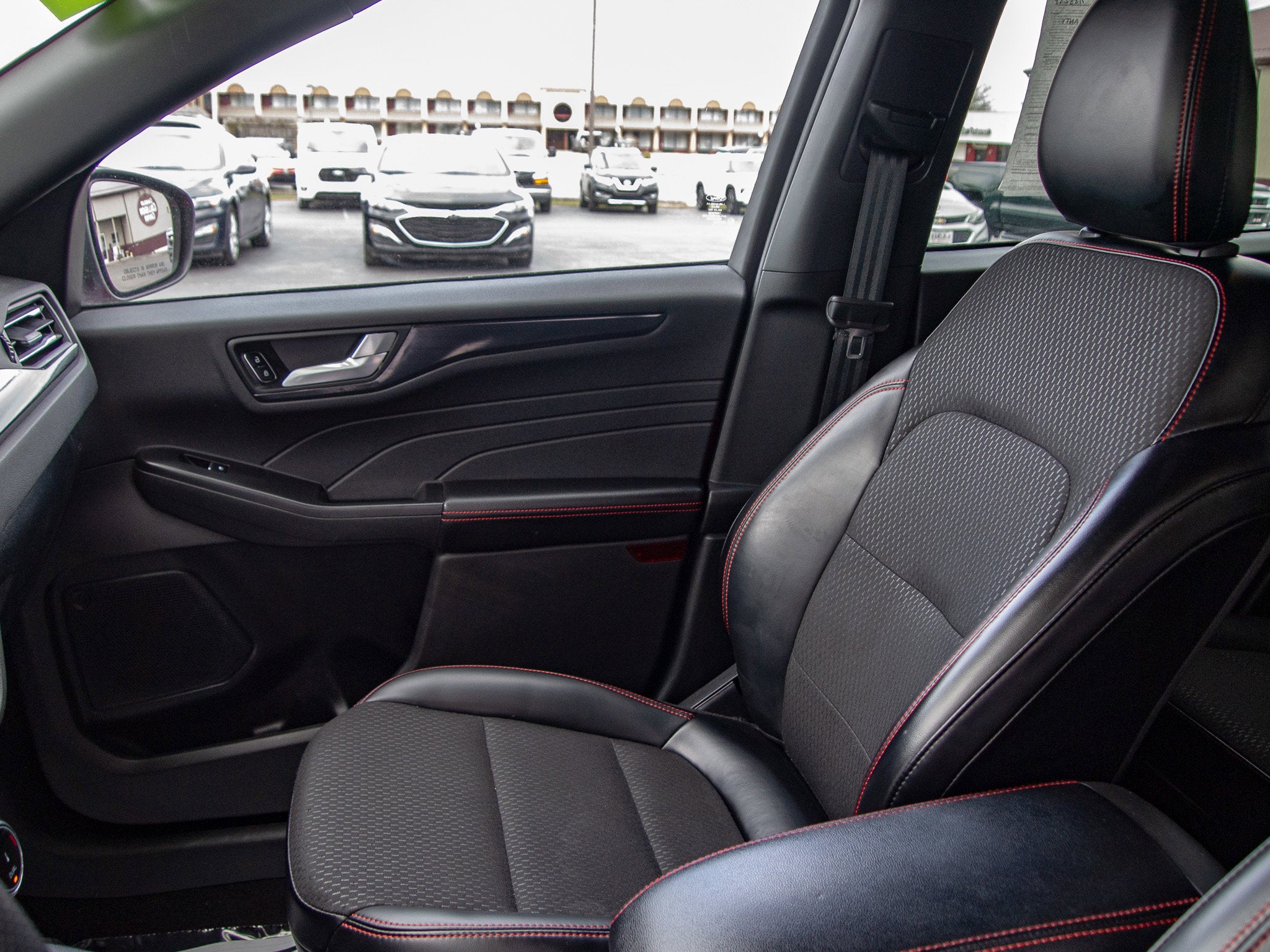 2025 Ford Escape ST-Line