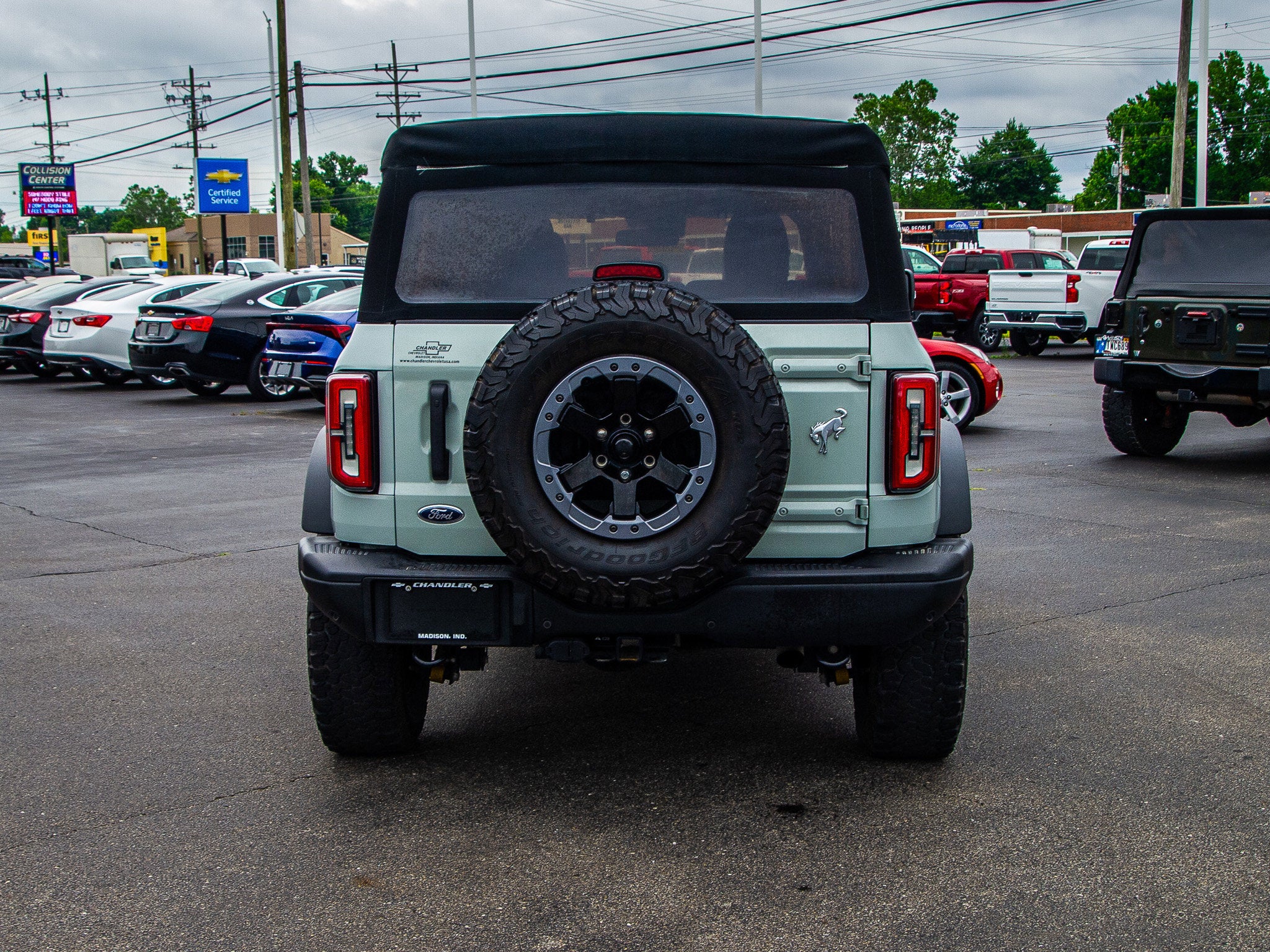 2021 Ford Bronco Base