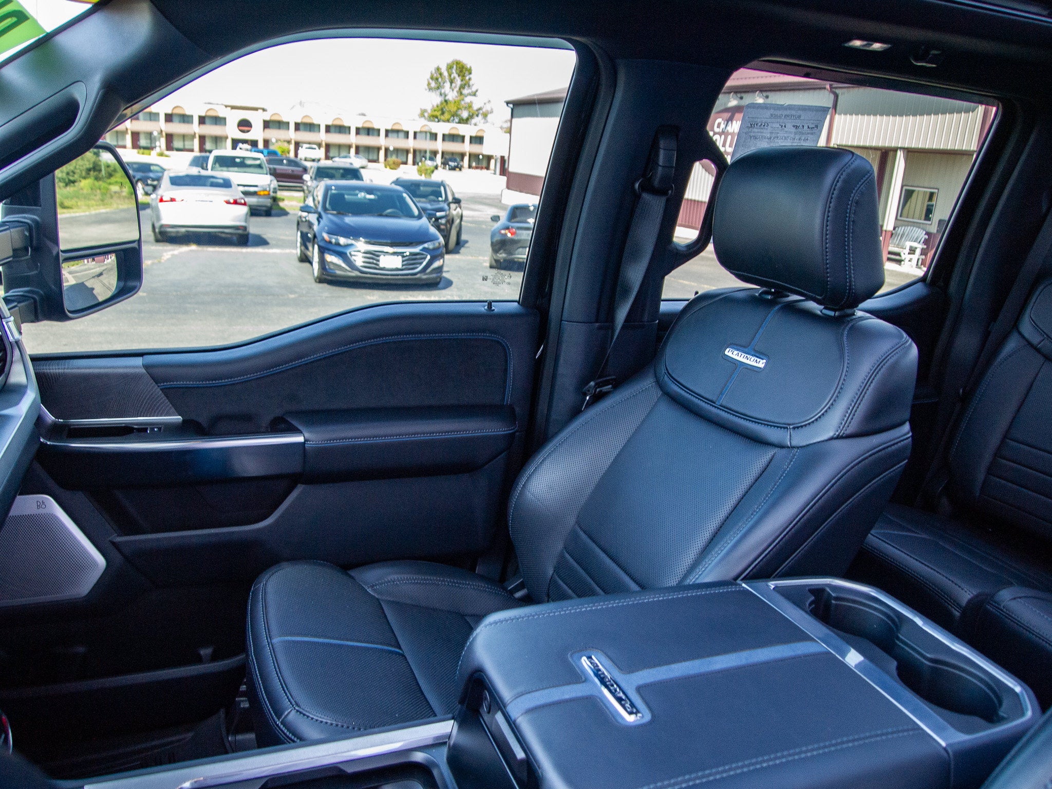 2025 Ford Super Duty F-250 SRW XL