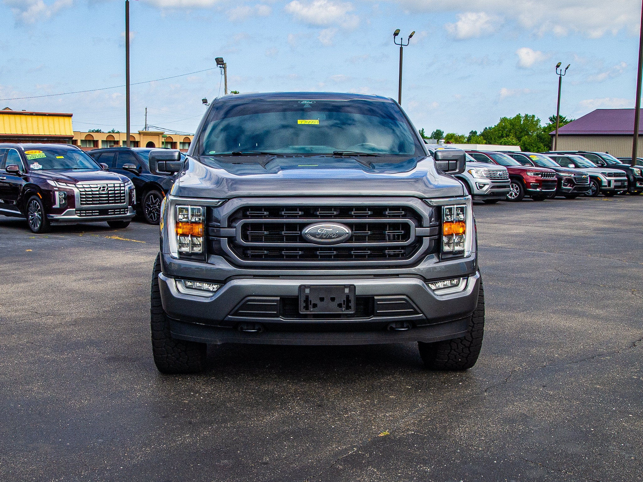 2022 Ford F-150 XL
