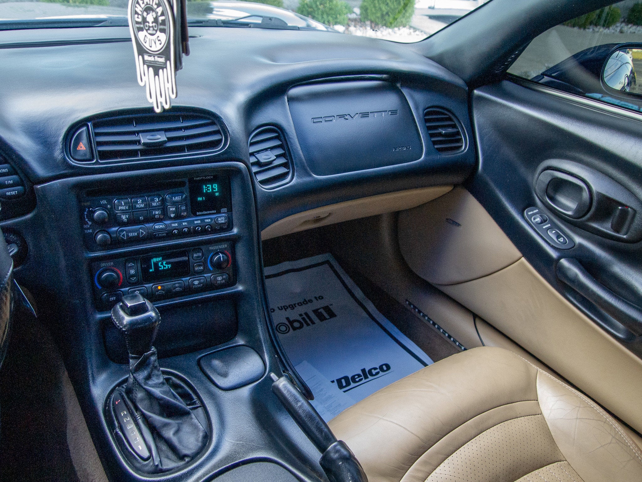 2000 Chevrolet Corvette Base