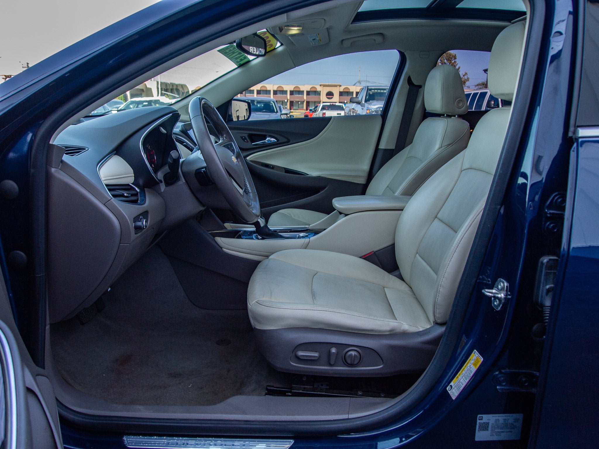 2022 Chevrolet Malibu Premier