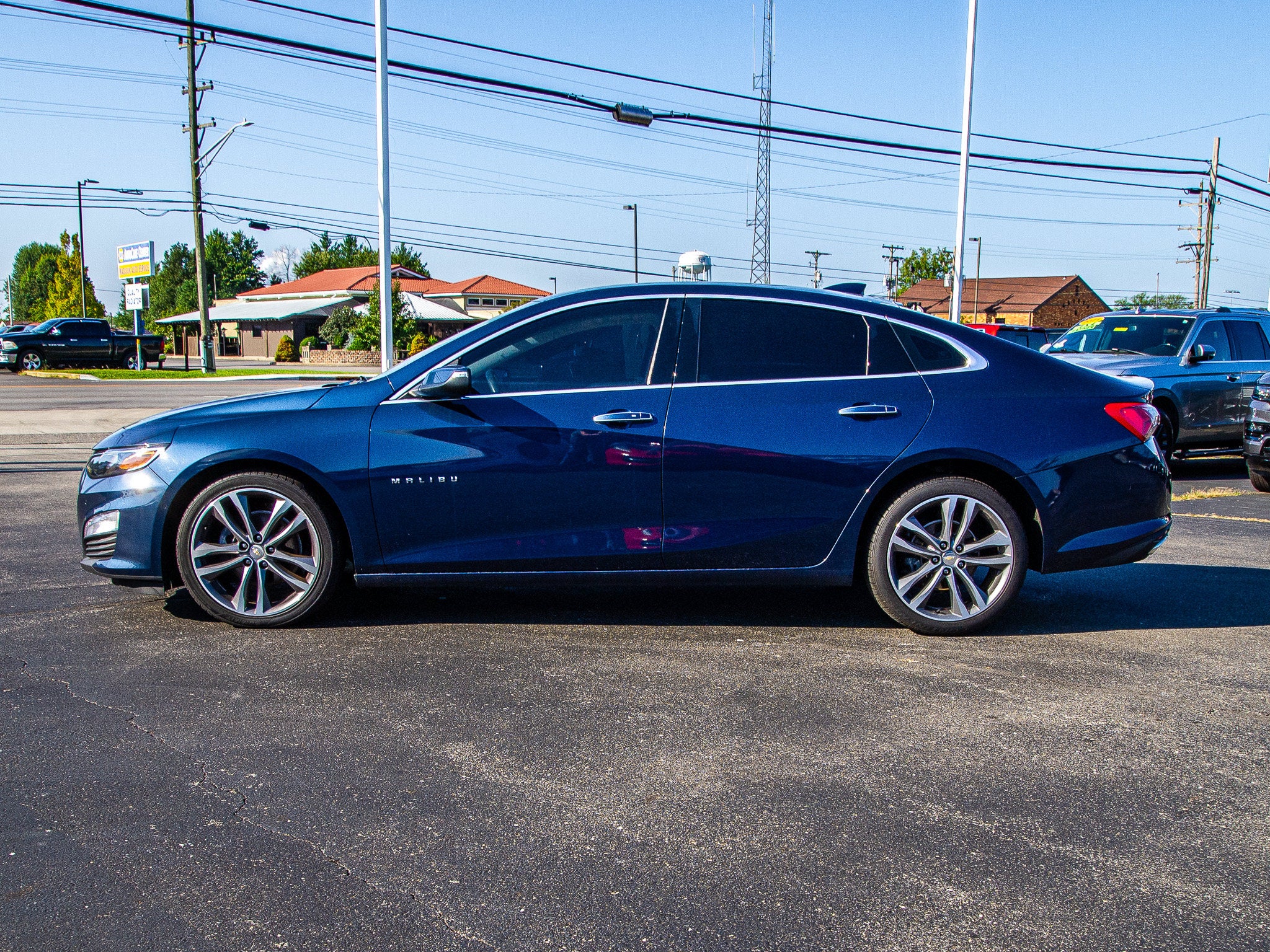 2022 Chevrolet Malibu Premier