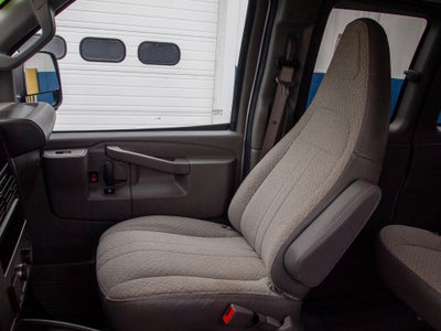 2023 Chevrolet Express Passenger 2500 1LS