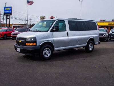 2023 Chevrolet Express Passenger 2500 1LS