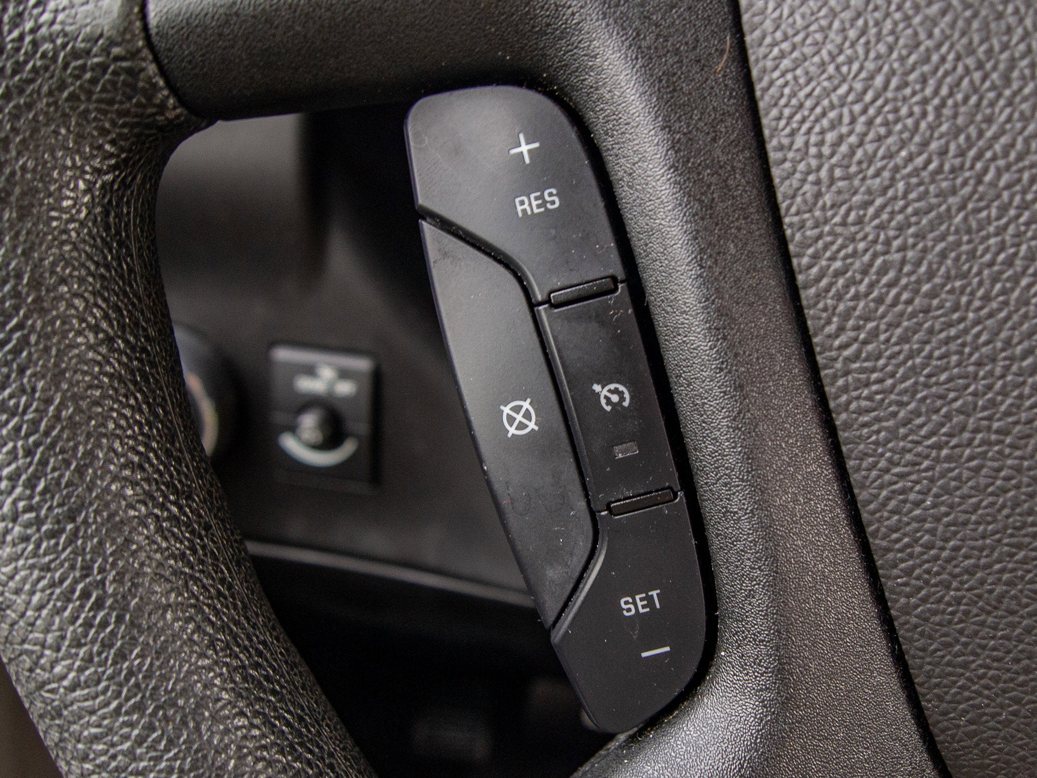 2020 Chevrolet Express Passenger 3500 1LT