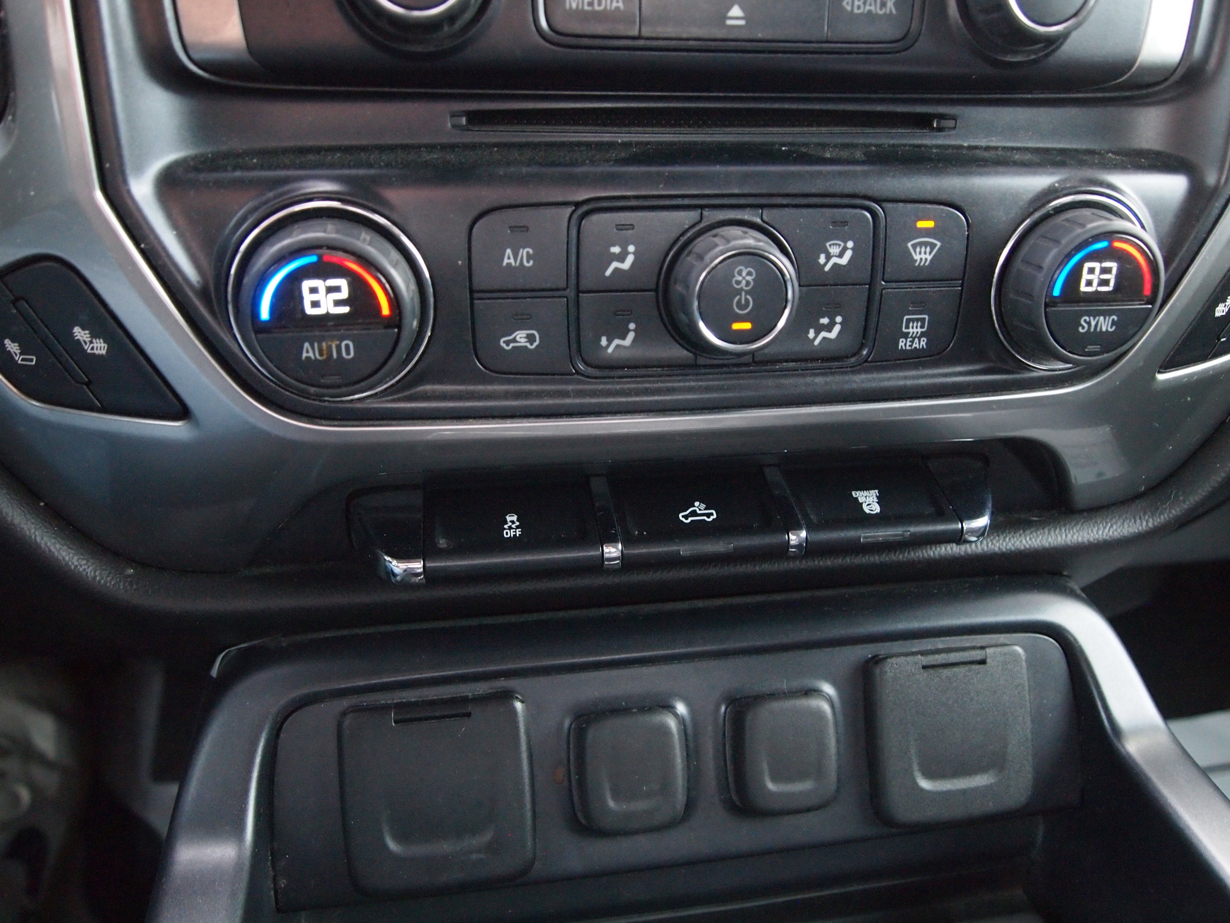 2015 Chevrolet Silverado 3500 HD LT