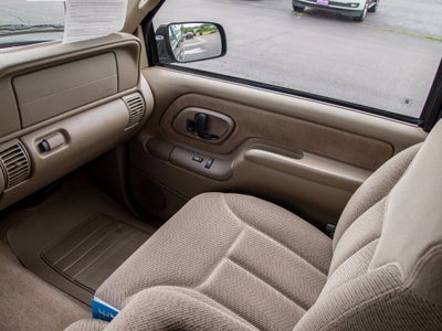 1998 Chevrolet Silverado 1500 Base