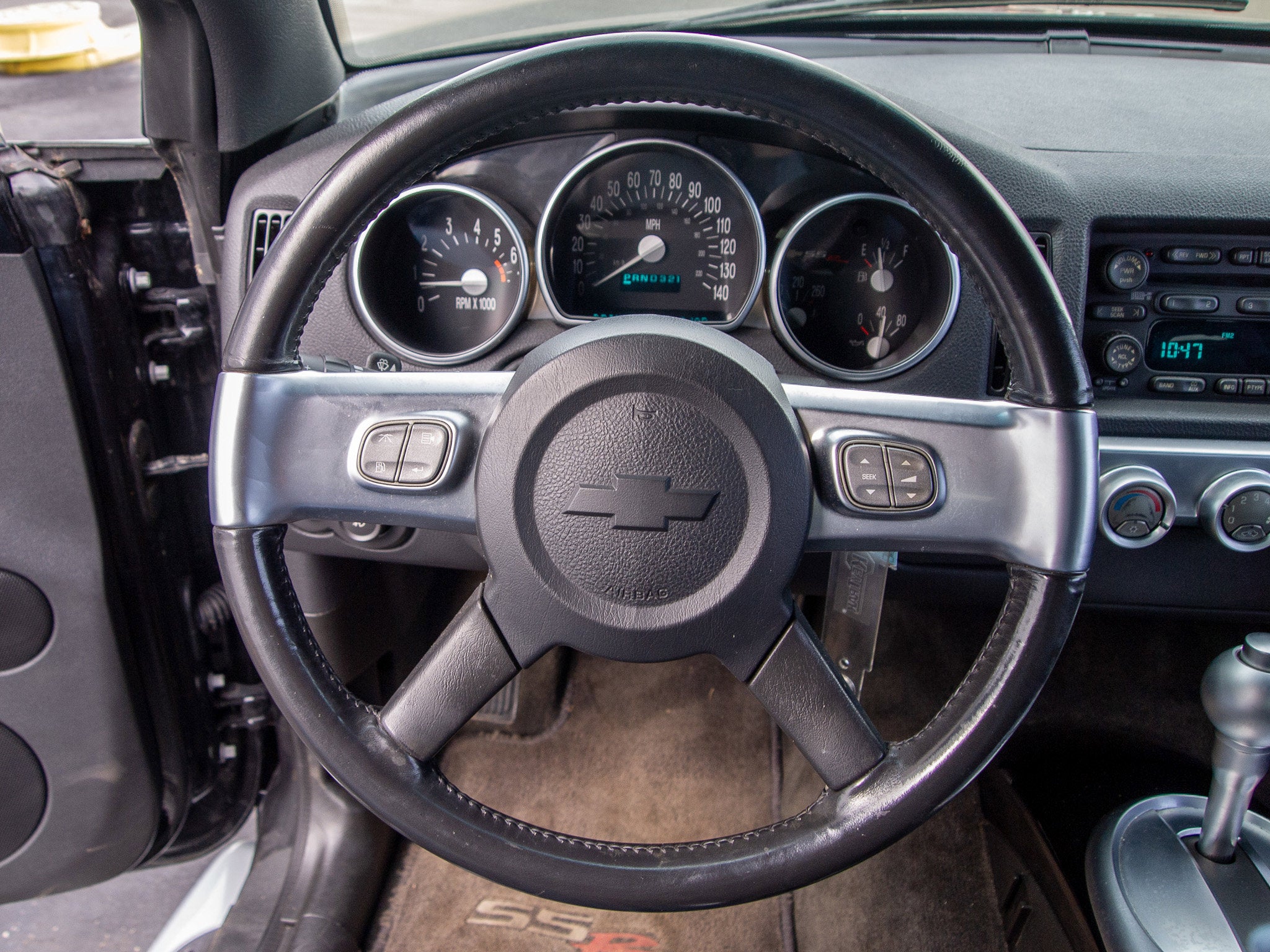 2004 Chevrolet SSR LS