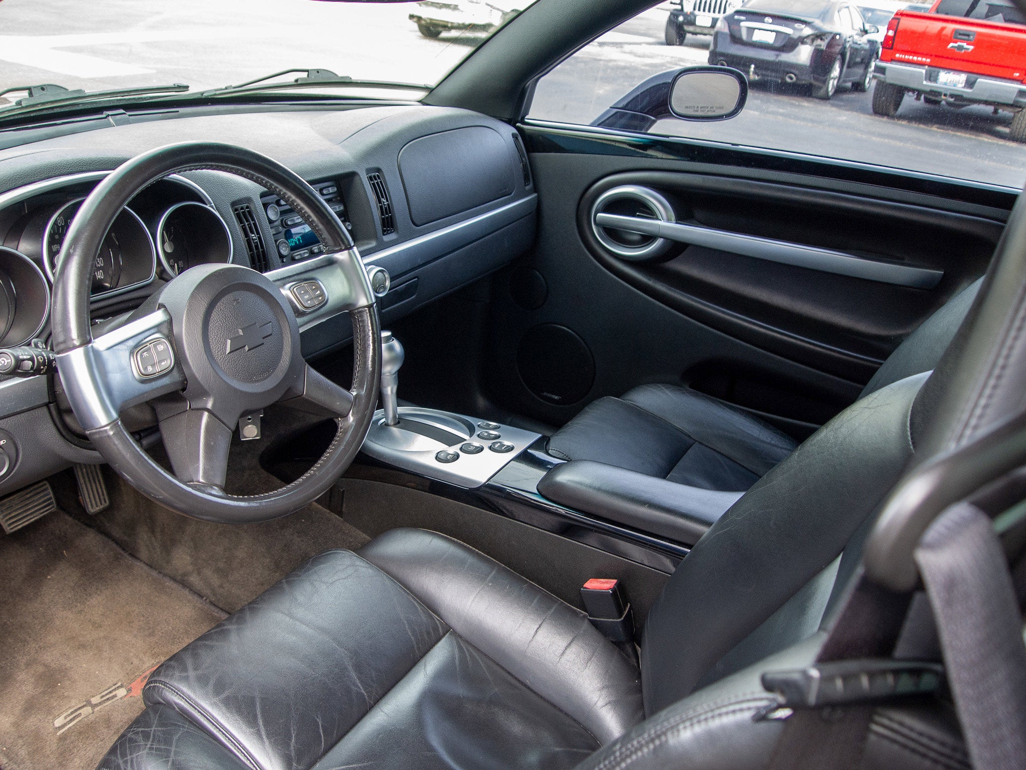 2004 Chevrolet SSR LS