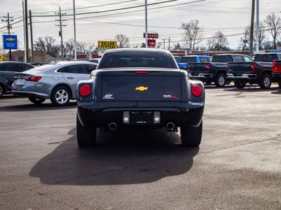 2004 Chevrolet SSR LS