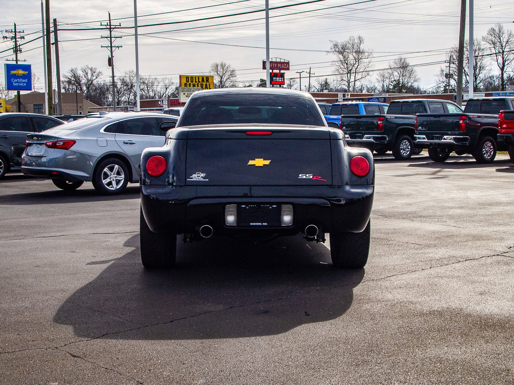 2004 Chevrolet SSR LS