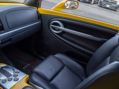 2004 Chevrolet SSR LS