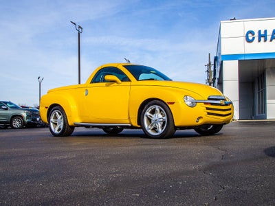 2004 Chevrolet SSR LS