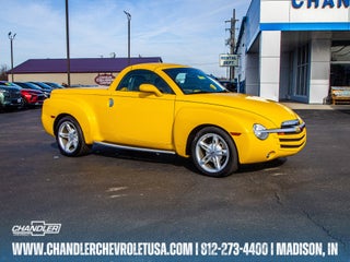 2004 Chevrolet SSR LS