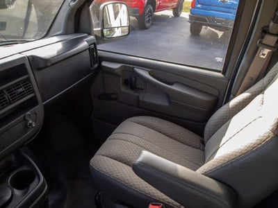 2009 Chevrolet Express Cargo 2500 Base