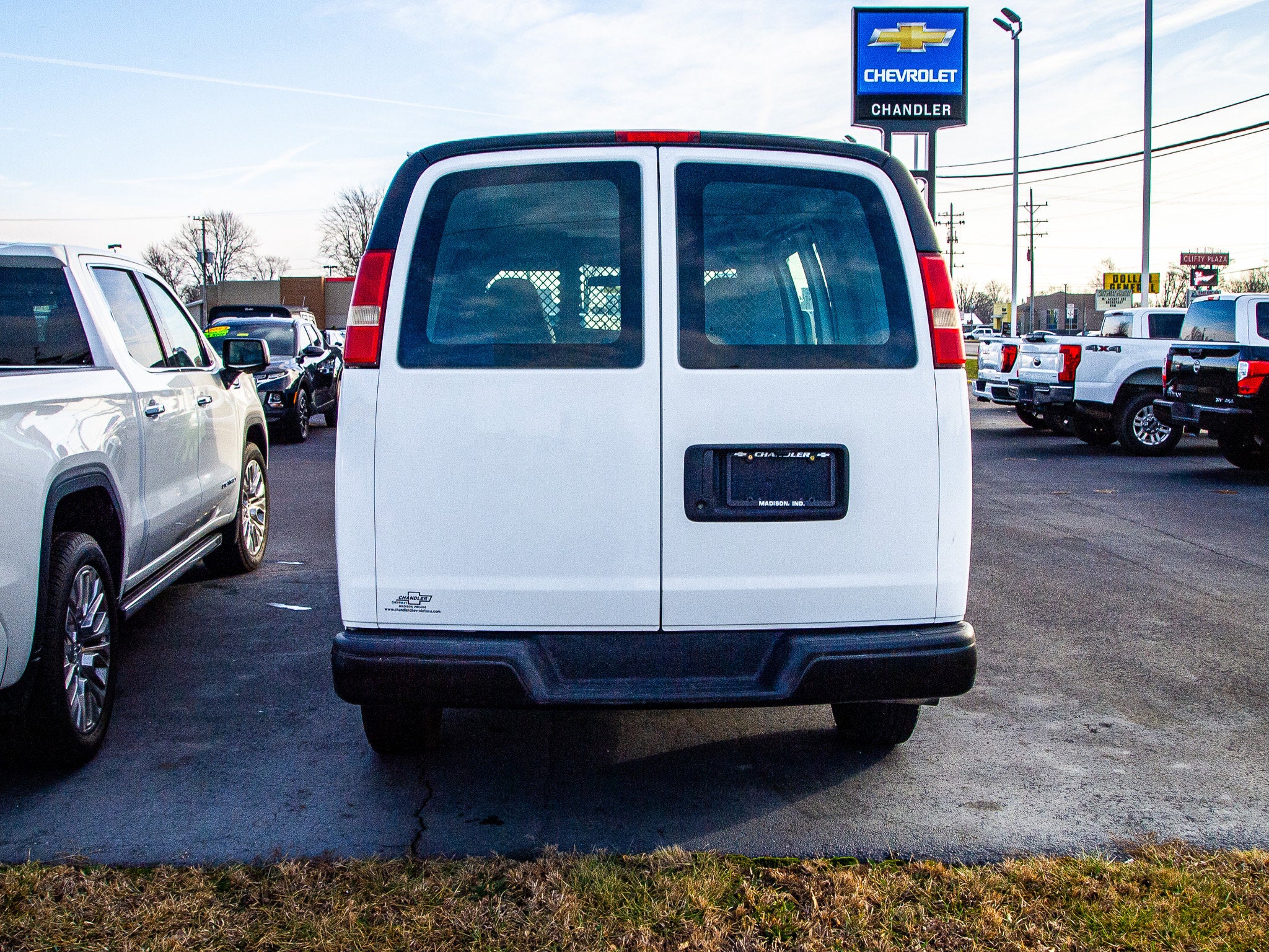 2009 Chevrolet Express Cargo 2500 Base