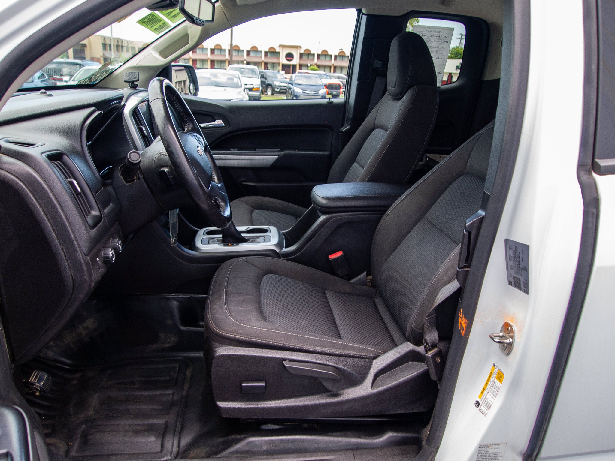 2022 Chevrolet Colorado 4WD LT