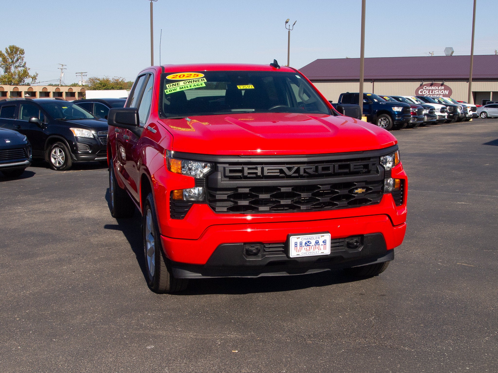 2025 Chevrolet Silverado 1500 Custom