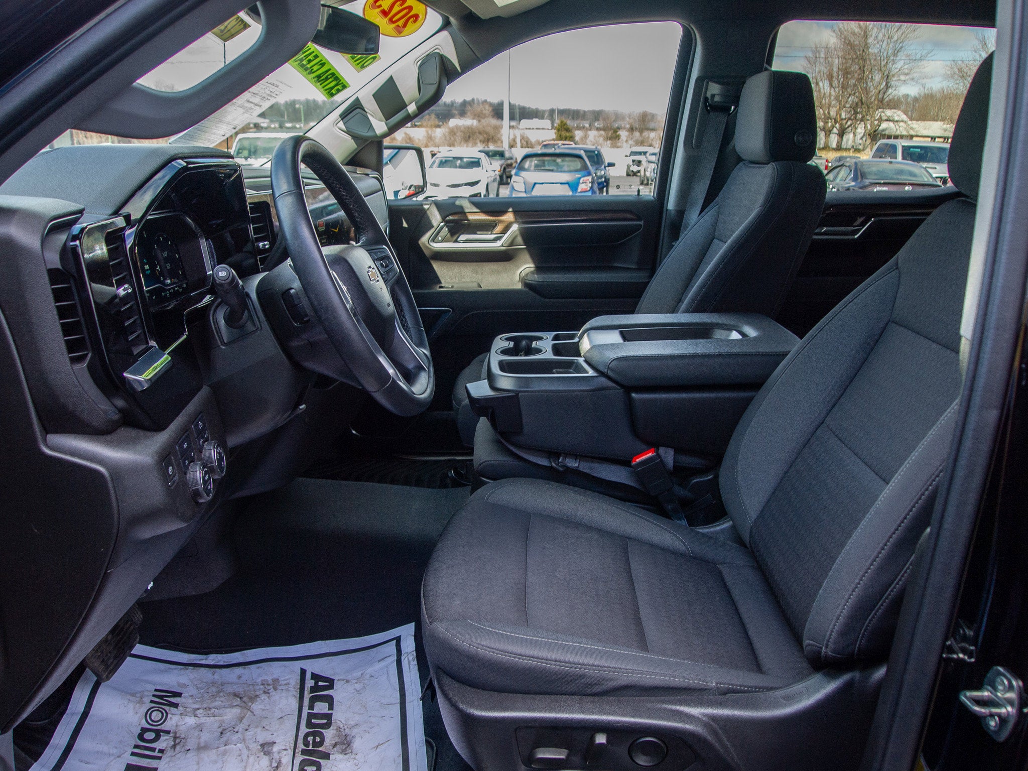 2023 Chevrolet Silverado 1500 LT (2FL)