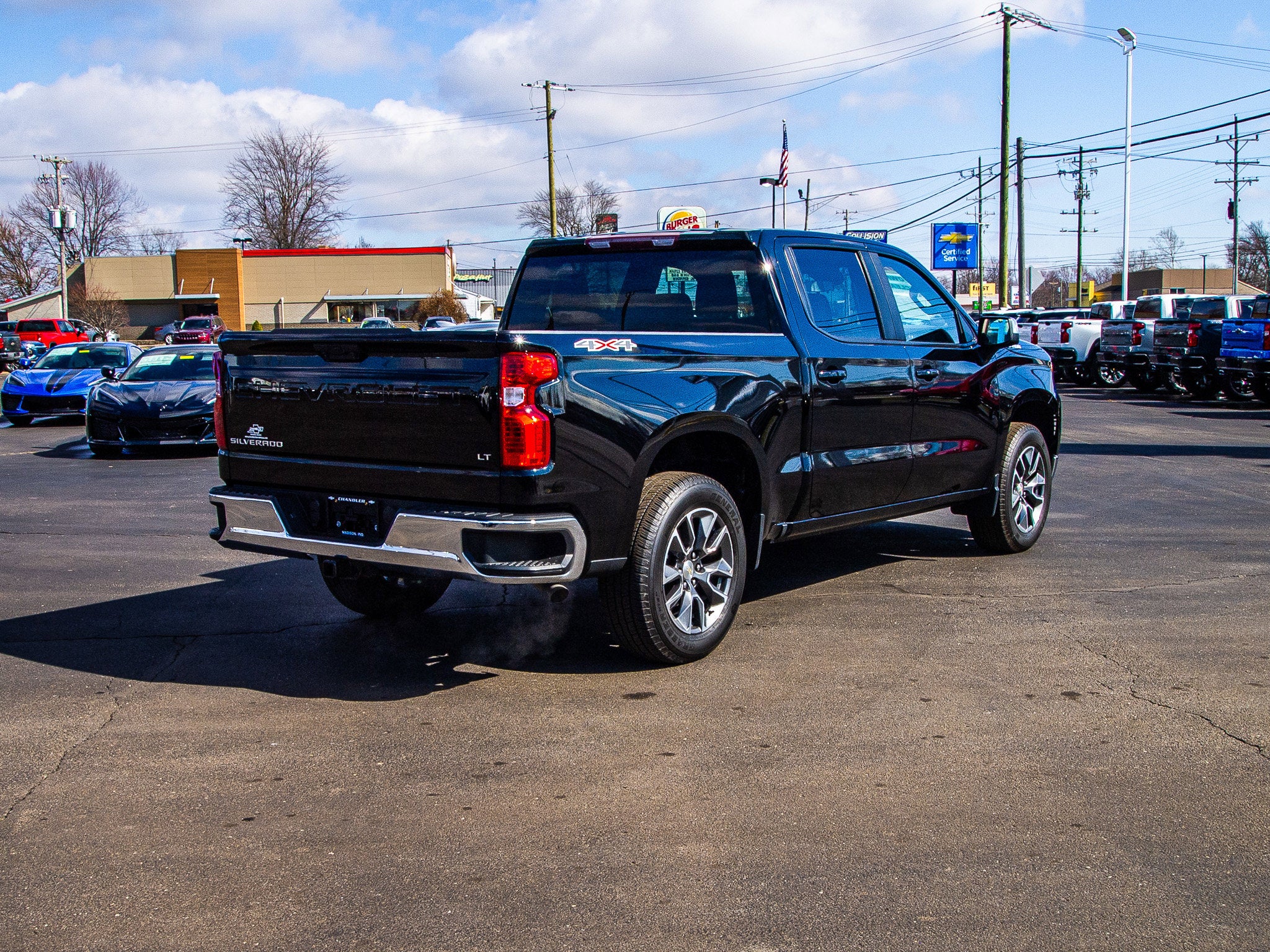 2023 Chevrolet Silverado 1500 LT (2FL)