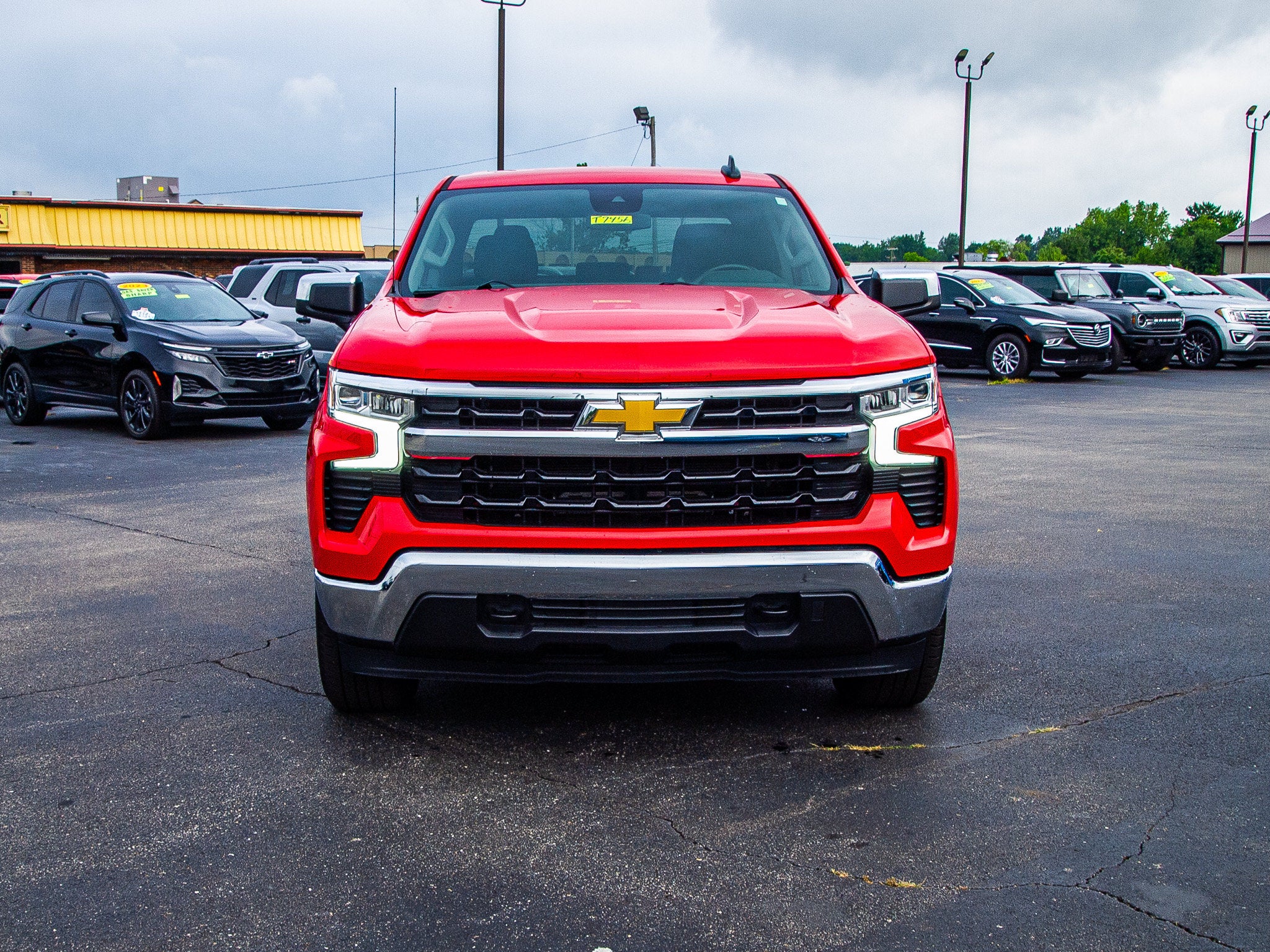 2023 Chevrolet Silverado 1500 LT (2FL)