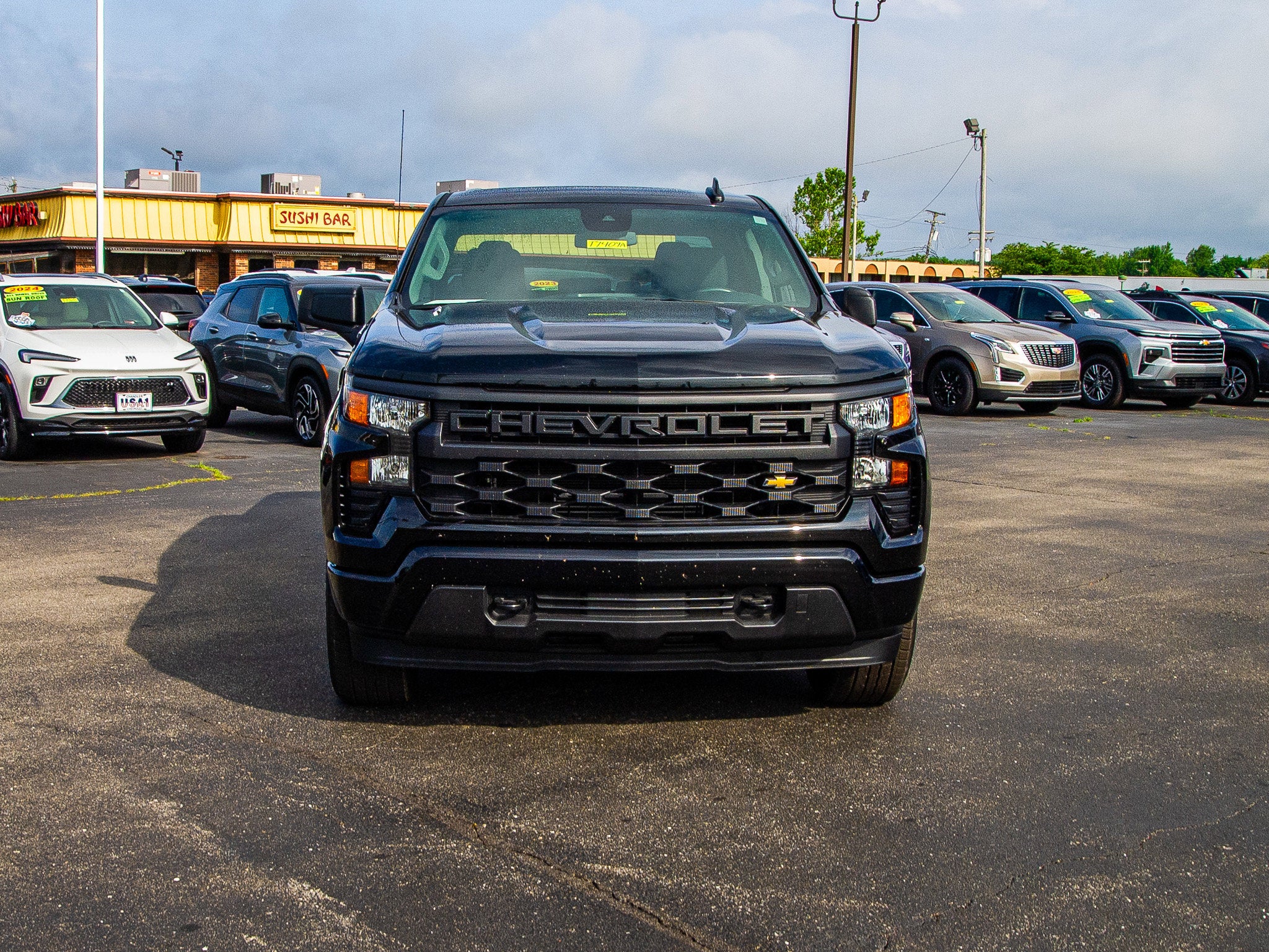 2025 Chevrolet Silverado 1500 Custom