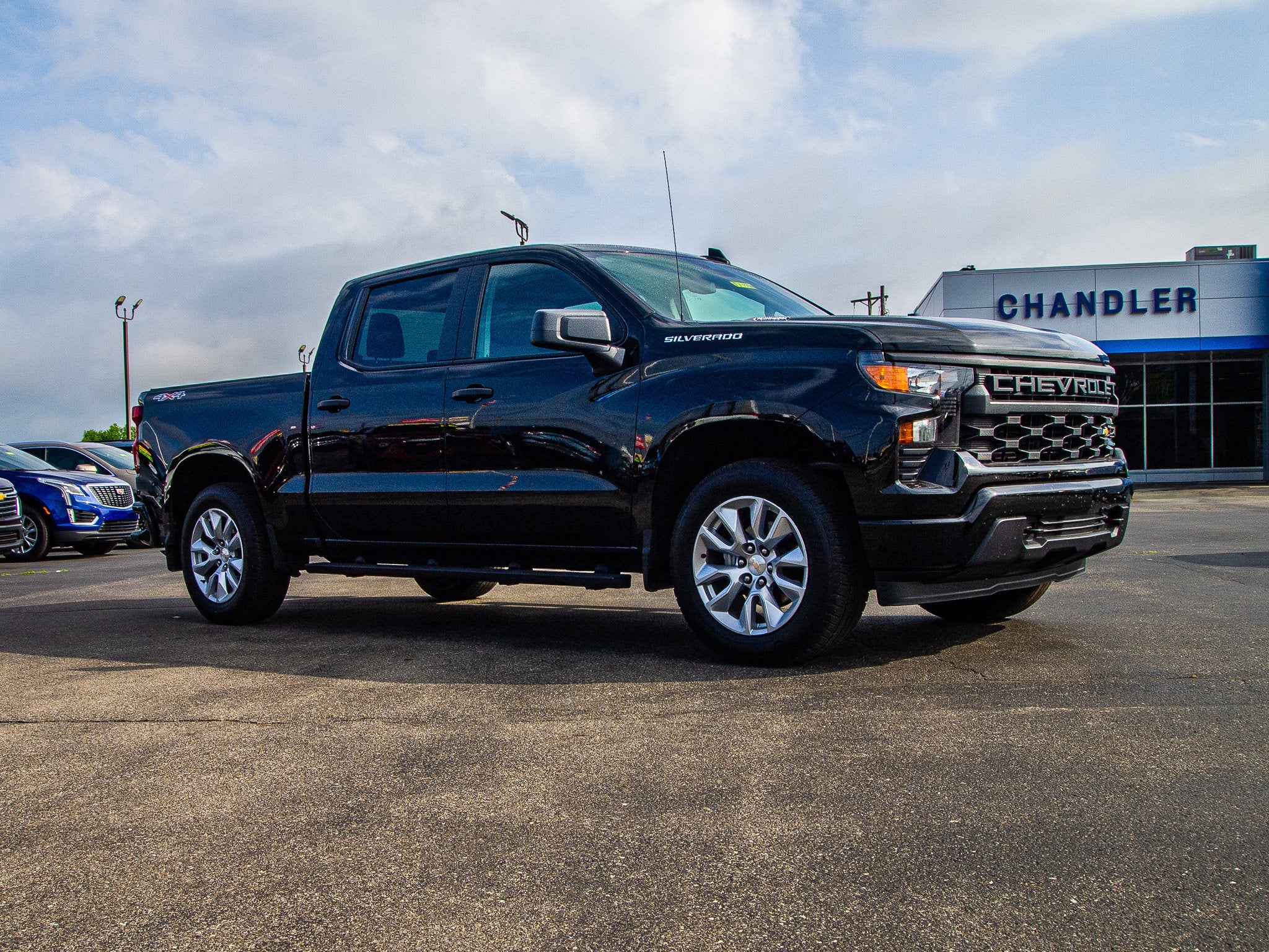 2025 Chevrolet Silverado 1500 Custom