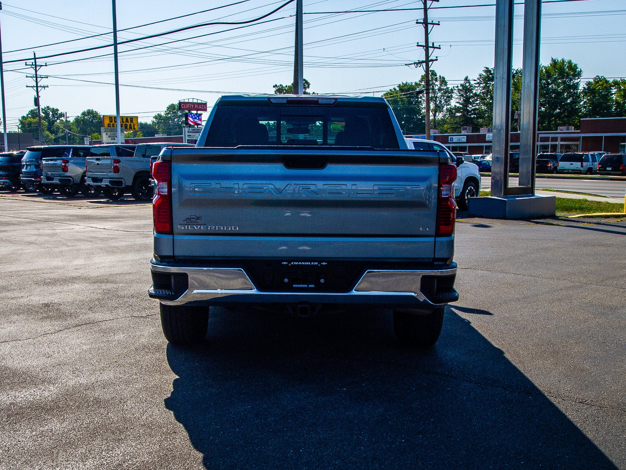 2025 Chevrolet Silverado 1500 LT