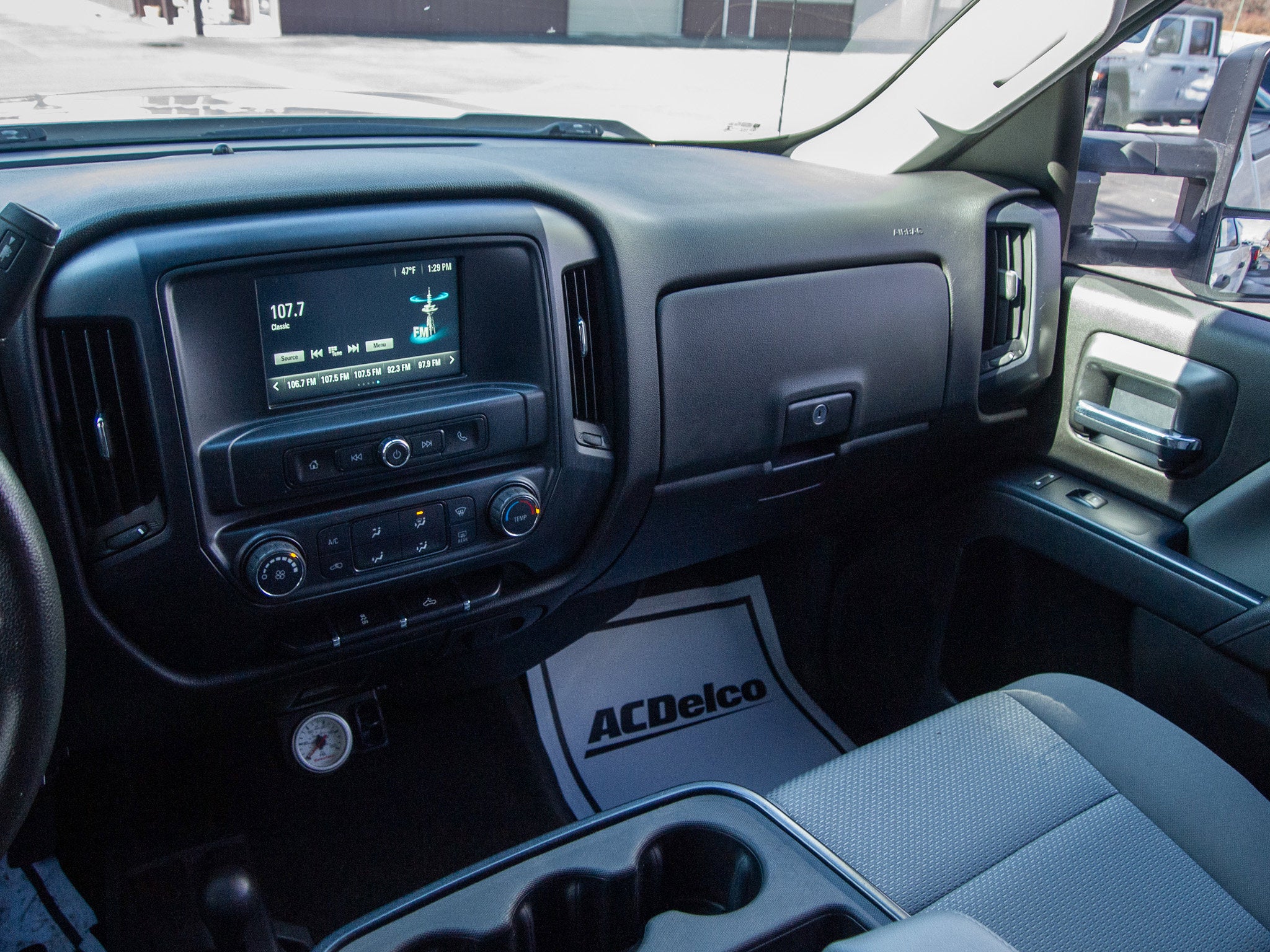 2017 Chevrolet Silverado 1500 Custom